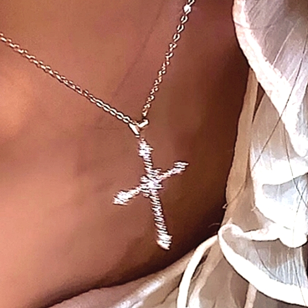 NEW Elegant Silver Cross Necklace with Crystal Rhinestones NWT - Picture 5 of 6